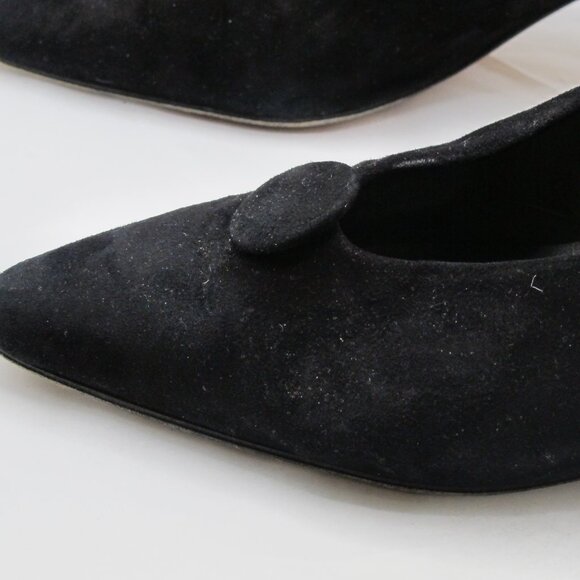 L Miller black suede 2-2.5 heel with button detail in 8.5AA - Picture 4 of 8
